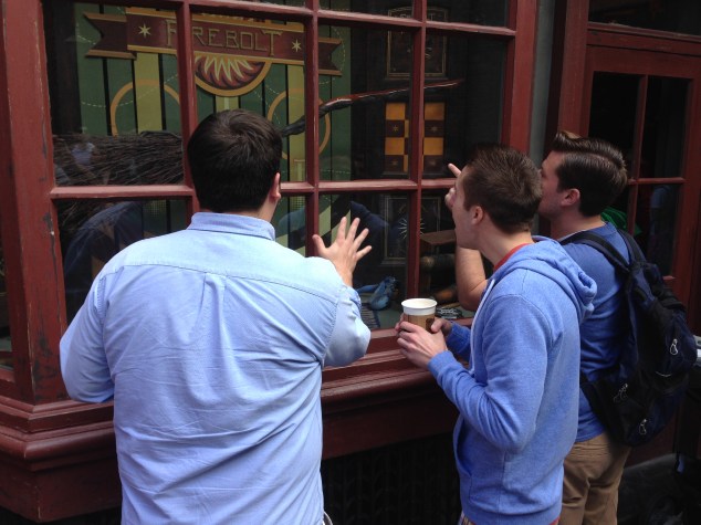 Diagon Alley Firebolt