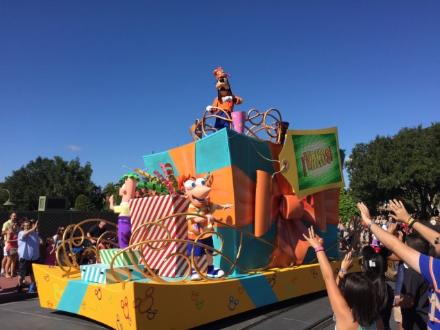 Move It Shake It Dance & Play It